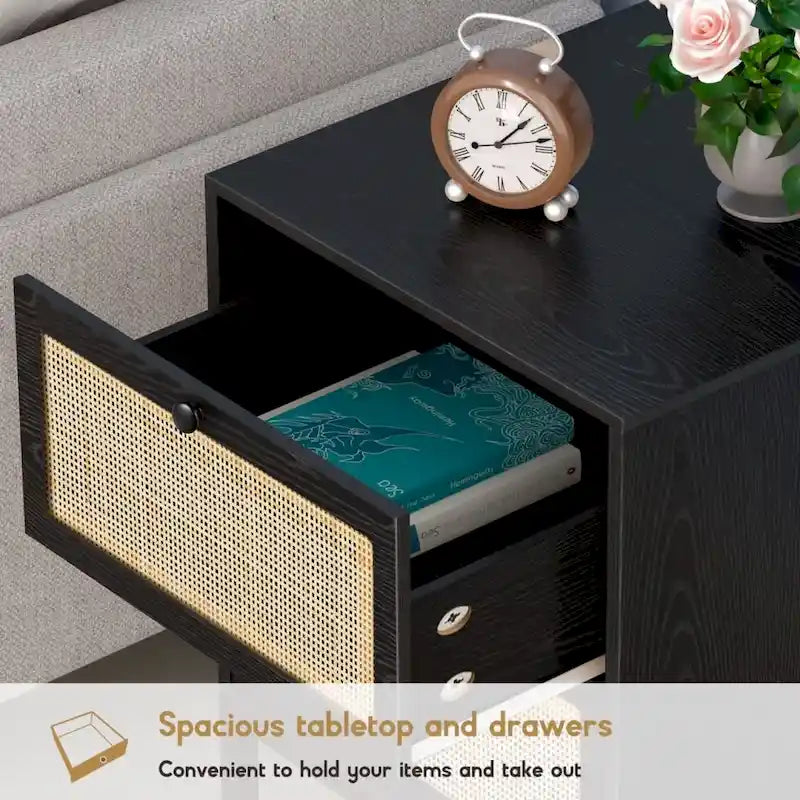 Table de chevet bohème en rotin naturel avec tiroir