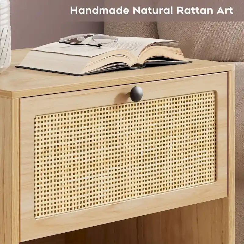 Table de chevet bohème en rotin naturel avec tiroir