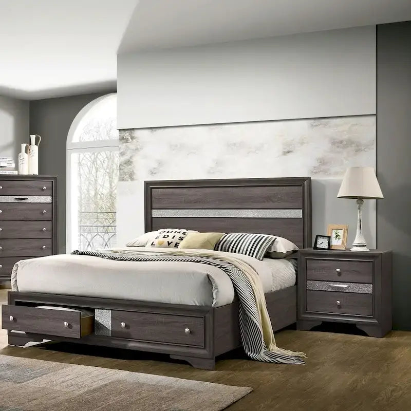 Bara Contemporary Grey Solid Wood 2-Piece Storage Platform Bedroom Set by Furniture of America